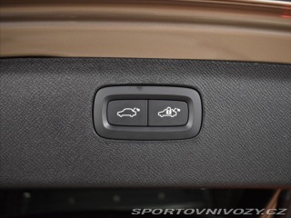 Volvo Ostatní modely XC90 2,0 T8 AWD Ultra Masáže,B 2026