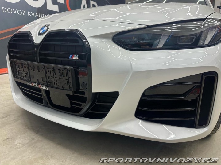 BMW M4 M440i Xdrive M-Paket 2025