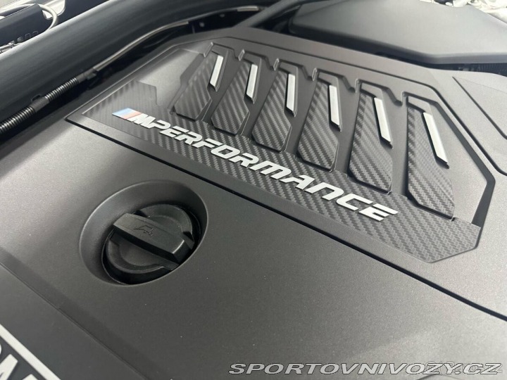 BMW M4 M440i Xdrive M-Paket 2025