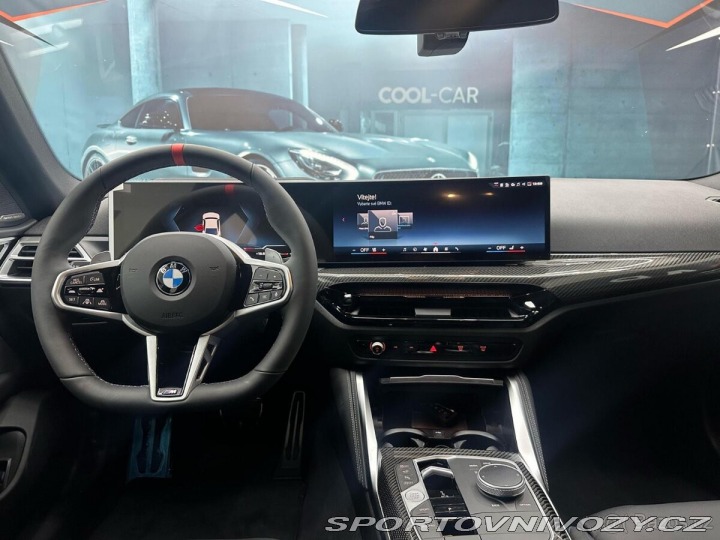 BMW M4 M440i Xdrive M-Paket 2025