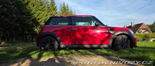Mini Cooper 1,6   one 2011