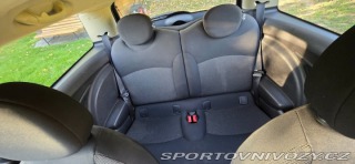 Mini Cooper 1,6   one 2011