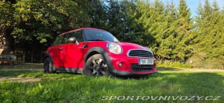 Mini Cooper 1,6   one 2011
