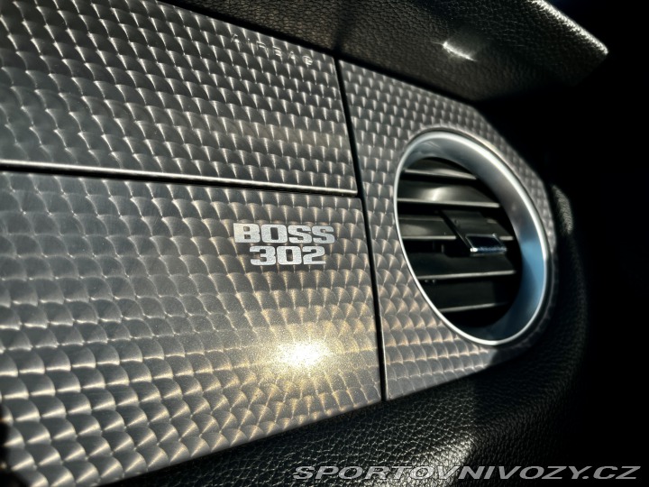Ford Mustang BOSS 302 2012