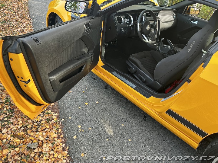 Ford Mustang BOSS 302 2012