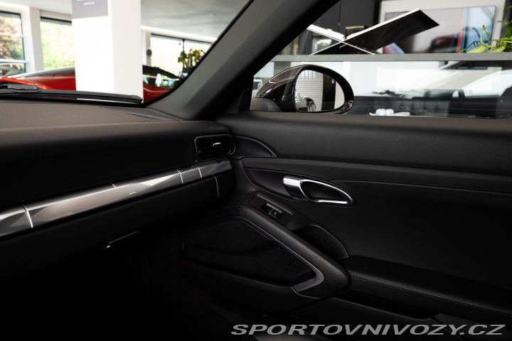 Porsche 911 (991) Carrera/Manuál/Maha 2012