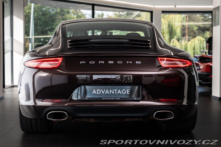 Porsche 911 (991) Carrera/Manuál/Maha 2012
