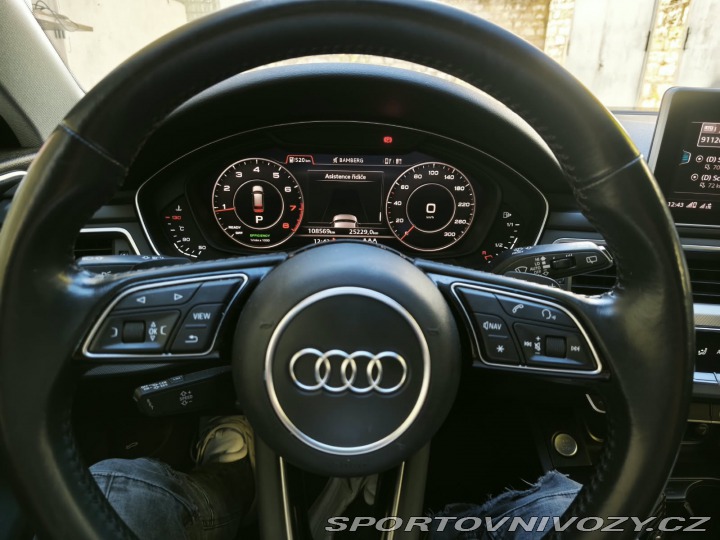 Audi A4 Avant Combi Limousine 2019