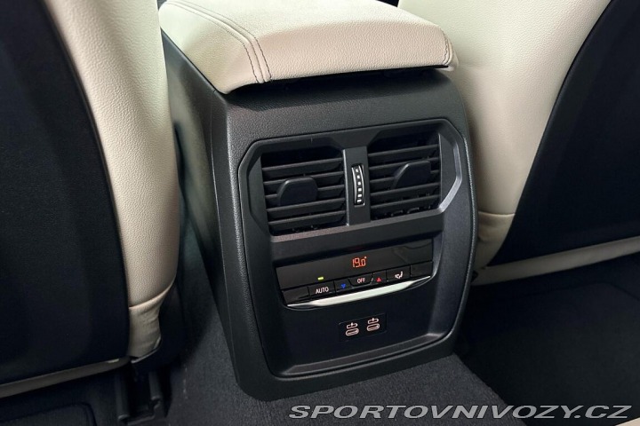 BMW 3 330e xDrive 2026