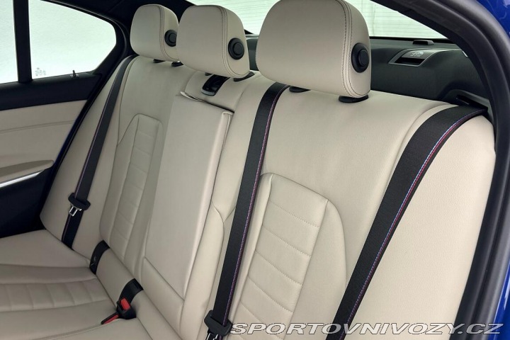 BMW 3 330e xDrive 2026