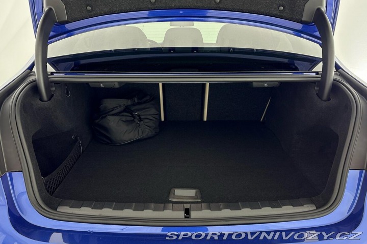BMW 3 330e xDrive 2026