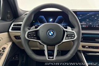 BMW 3 330e xDrive 2026