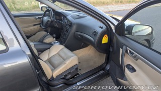 Volvo V70 V70R 2004