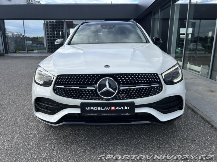 Mercedes-Benz Ostatní modely GLC 300d 4MATIC AMG AIRMATIC 2019
