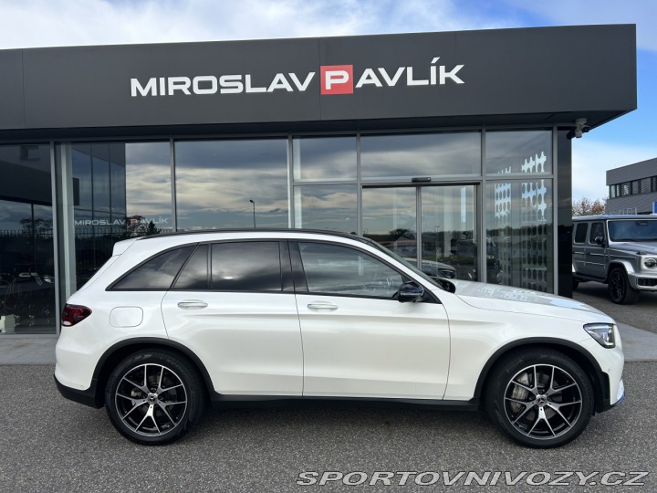 Mercedes-Benz Ostatní modely GLC 300d 4MATIC AMG AIRMATIC 2019