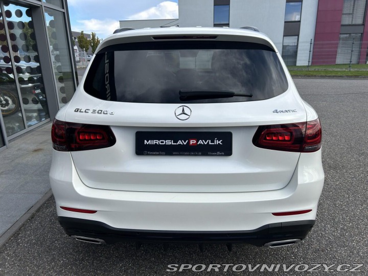 Mercedes-Benz Ostatní modely GLC 300d 4MATIC AMG AIRMATIC 2019