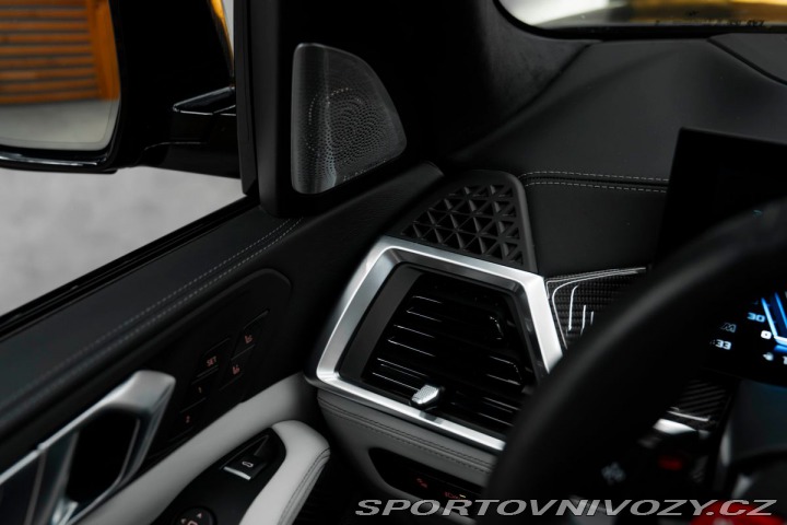 BMW X5  2025