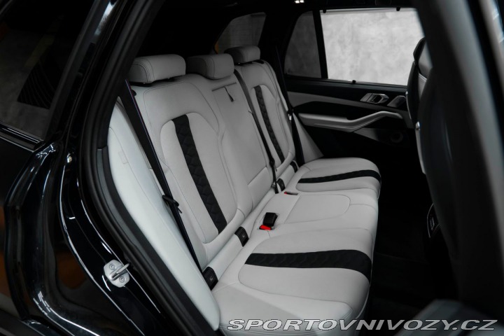 BMW X5  2025