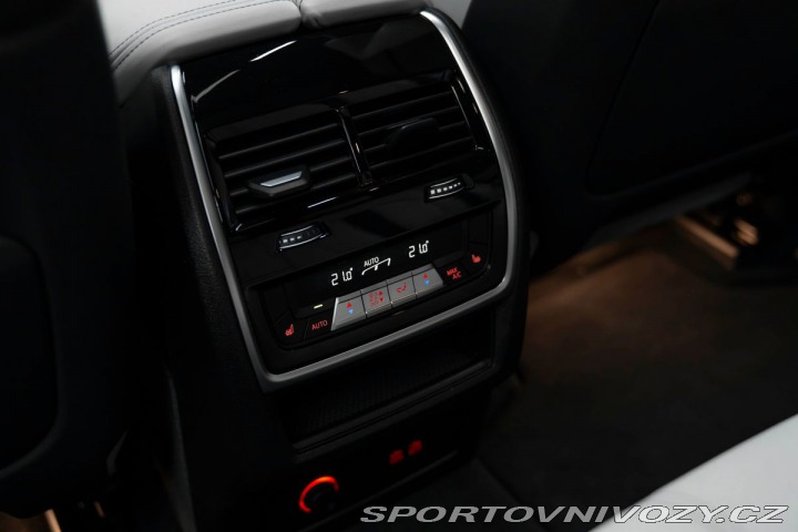 BMW X5  2025