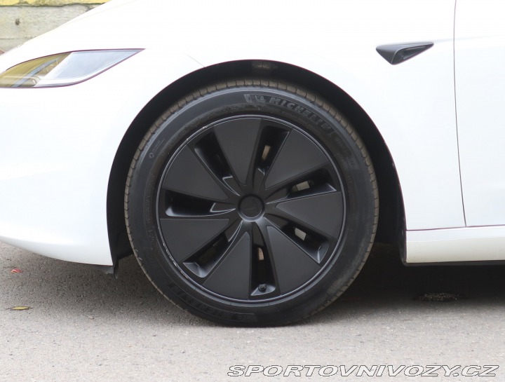 Tesla Model 3 Standard Range 60kWh 2023