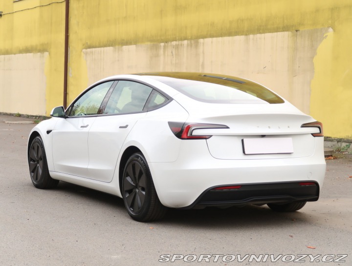 Tesla Model 3 Standard Range 60kWh 2023