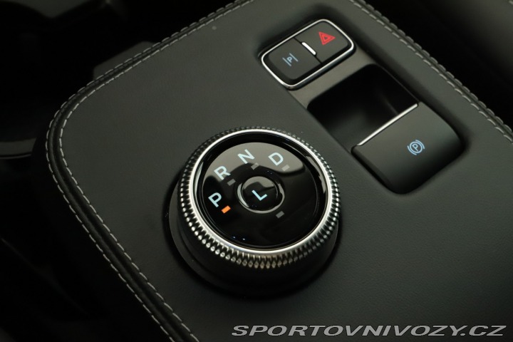 Ford Mustang Mach-E Standard Range RW 2022