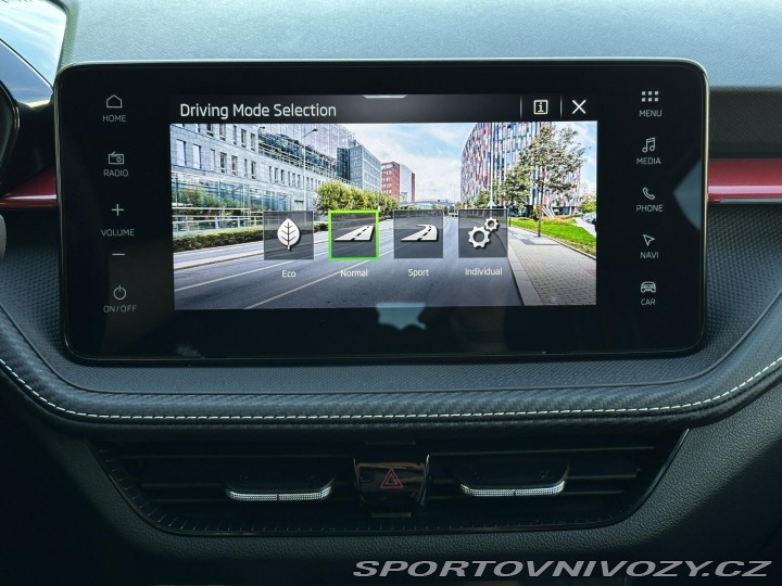 Škoda Ostatní modely Fabia 1.5TSi DSG Monte Carlo 15 2025