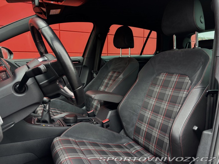 Volkswagen Golf 2013
