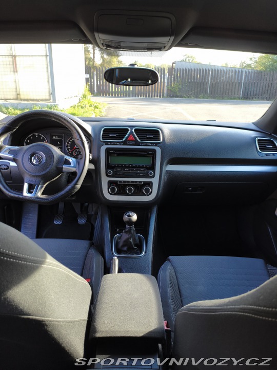 Volkswagen Scirocco 2011