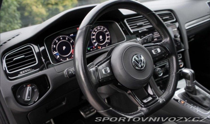 Volkswagen Golf R 2017