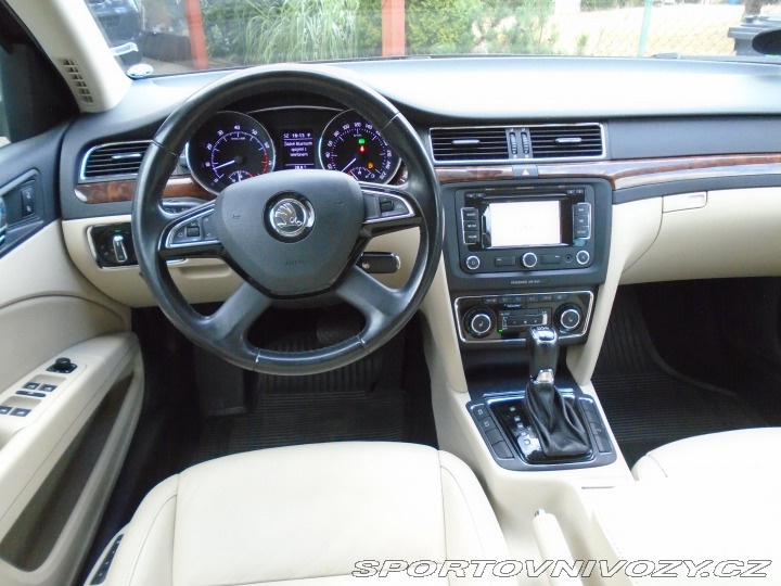 Škoda Superb 3.6 2013