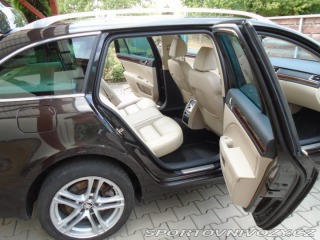 Škoda Superb 3.6 2013