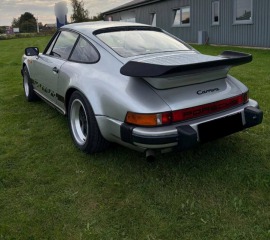 Porsche 911 Carrera 3.0 1976
