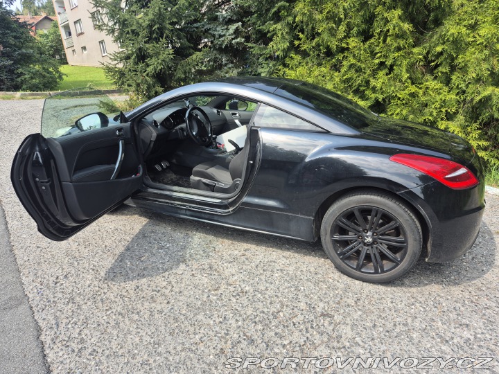 Peugeot RCZ  2011