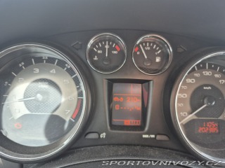 Peugeot RCZ  2011