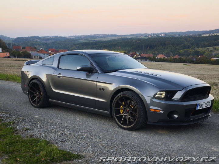 Ford Mustang 2014