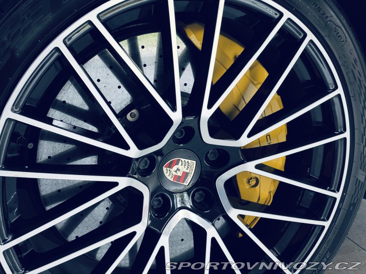 Porsche Cayenne TURBO.S ZÁRUKA.27 VZDUCH 2020