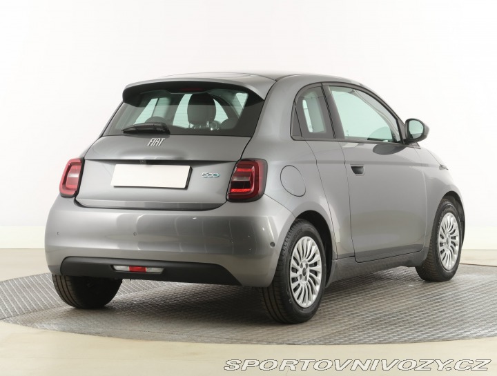 Fiat 500 500e  42 kWh 2023