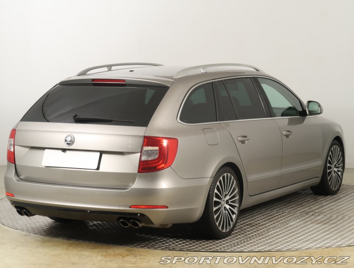 Škoda Superb Laurin&Klement 3.6 FS 2014