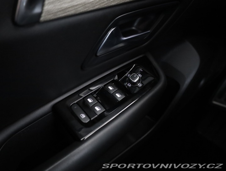 Citroën Ostatní modely C5 X Plug-in Hybrid 225 2022