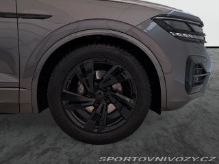 Volkswagen Ostatní modely Touareg R-Line 3.0 TDI 2019