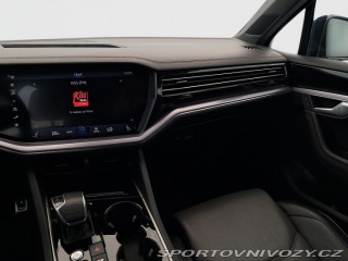 Volkswagen Ostatní modely Touareg R-Line 3.0 TDI 2019