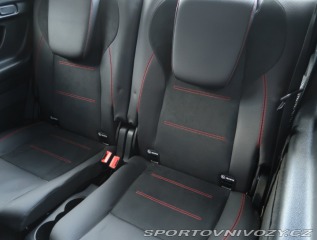 Mercedes-Benz Ostatní modely GLB AMG line GLB 250 4MATIC 2025
