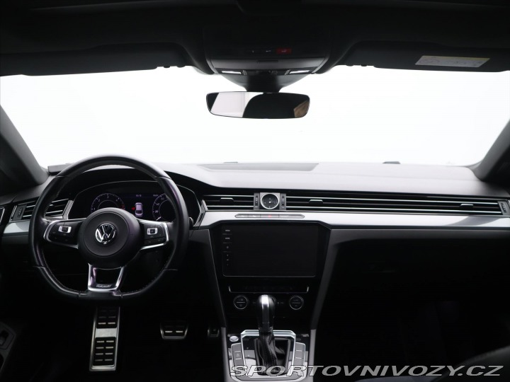 Volkswagen Arteon 2,0 TDi DSG R-line Pano 2018