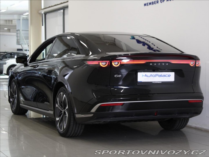 Mazda Ostatní modely 6e 0,0 68kWh 190kW Takumi PL 2025