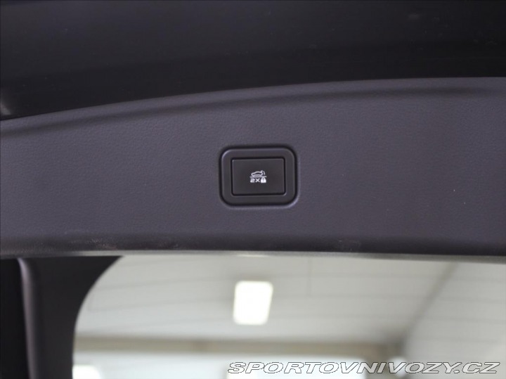 Mazda Ostatní modely 6e 0,0 68kWh 190kW Takumi PL 2025