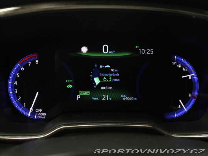 Toyota Corolla 2,0 HEV 135kW TREK 64tkm. 2021