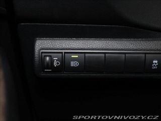 Toyota Corolla 2,0 HEV 135kW TREK 64tkm. 2021