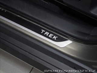 Toyota Corolla 2,0 HEV 135kW TREK 64tkm. 2021