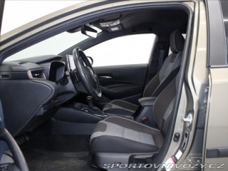 Toyota Corolla 2,0 HEV 135kW TREK 64tkm. 2021